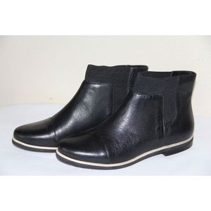Black Leather Bernardo Sonni Booties 6.5 NWOB